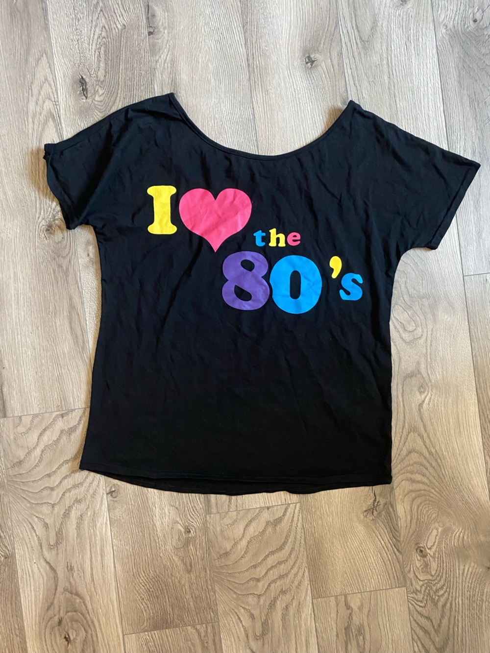 Black 'I ♥ the 80's' Graphic Tee - Retro Colorful Print